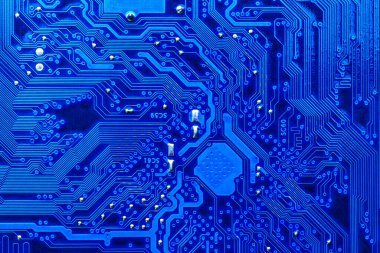 Bilgisayar ana kartının mavi devre kartı arka planı, Elektronik bilgisayar donanım teknolojisi. Entegre iletişim işlemcisi. Bilgi mühendisliği bileşeni. Mavi renk.