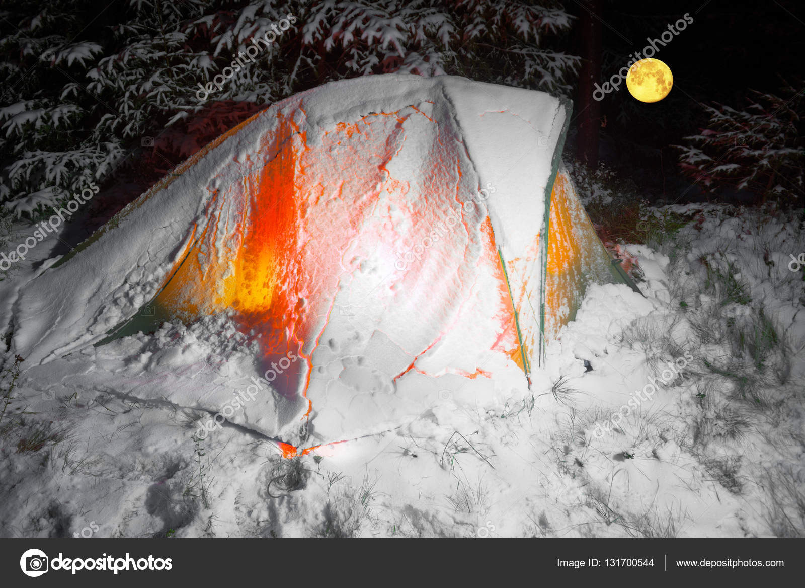 Covered with snow tent — Stock Photo © 131700544