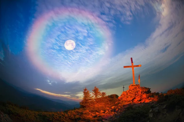 Cruz no Monte Strymba — Fotografia de Stock