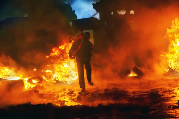 Fire fighting on the street Grushevskogo — Stock Photo, Image