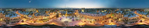 Vista notturna di Ivano-Frankivsk — Foto Stock