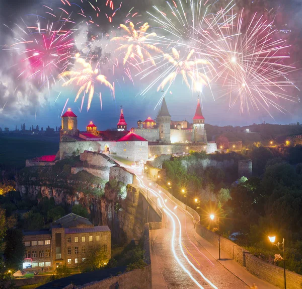 Night lights of the fortress