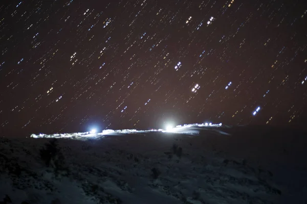 Yeni yıl Ukrayna'da üzerinde kamp dağcı — Stok fotoğraf