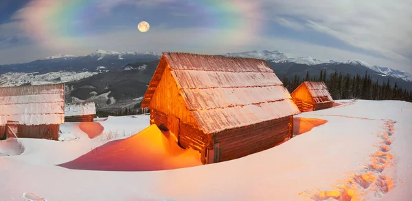 Houses of shepherds at night — Stock Photo, Image