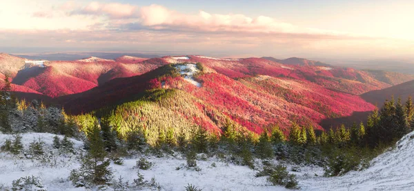 Carpathian mountains in autumn — Stock Image Carpathian mountains in autumn Stock Image