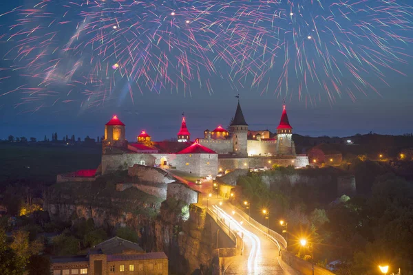 Fuochi d'artificio sul castello — Foto Stock