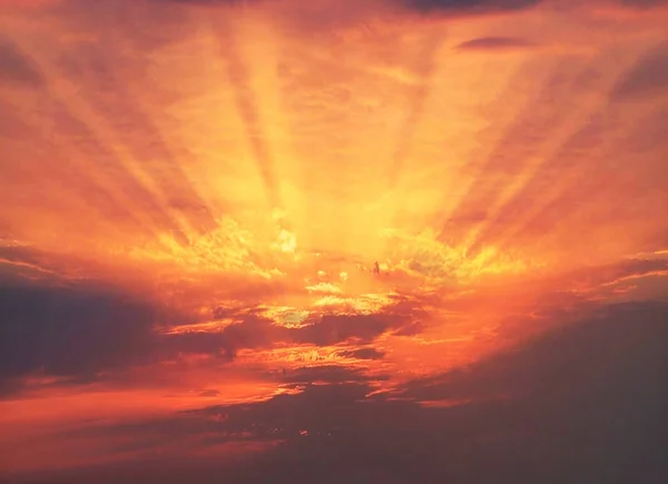 Promienie Dawn wschód słońca — Zdjęcie stockowe