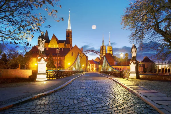 Tumsky eiland bij nacht — Stockfoto