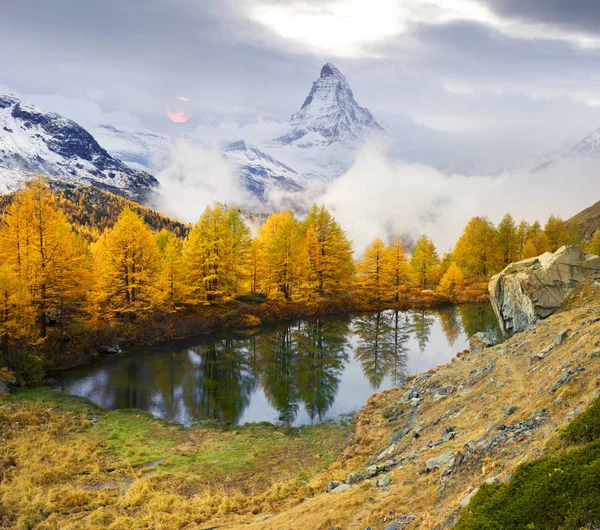 Lake Grindjisee — Stock Photo, Image