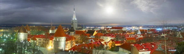 Panorama średniowiecznego Tallina — Zdjęcie stockowe