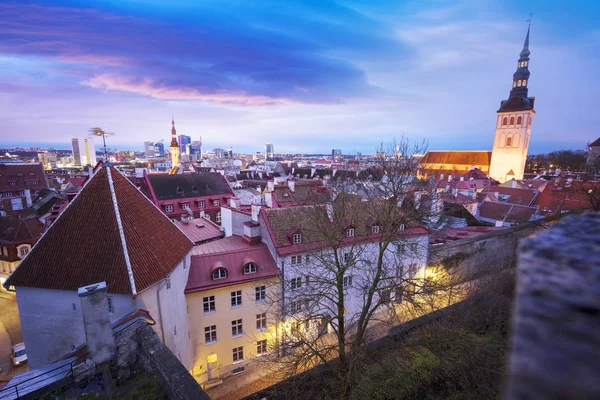 Panorama van de middeleeuwse Tallinn — Stockfoto