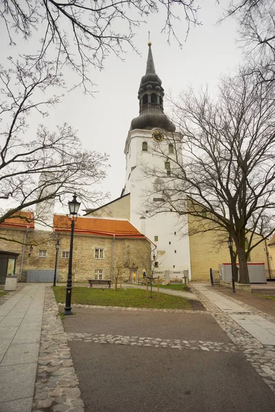 Straßen des alten Tallinn — Stockfoto