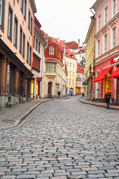 Tallinn Estónia Vista Das Ruas Cidade Praças Com Casas Tradicionais — Fotografia de Stock