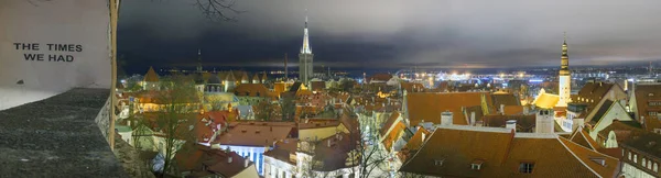 Tallin Estonia Vista Panorámica Desde Plataforma Observación Sobre Muralla Fortaleza —  Fotos de Stock