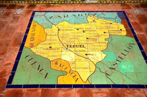 Mappa Delle Piastrelle Ceramica Murale Comune Teruel Nel Gazebo Che — Foto Stock