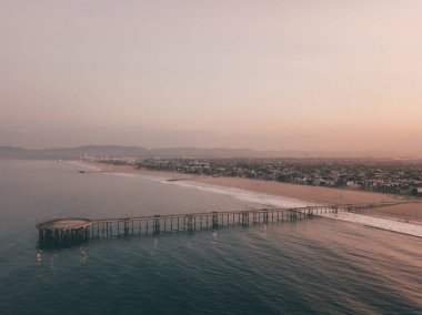 Venice beach iskelesinden yakınındaki Santa Monica