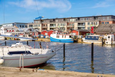 Malmö demirledi Yatlar kanal manzaralı