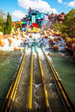 Dudley-sağ Ripsaw Falls Universal Studios Adaları'nda macera Tema Park binmek