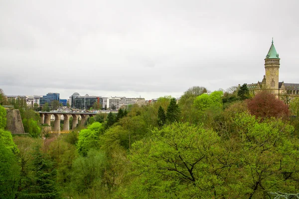 Люксембург міський парк і замок — стокове фото