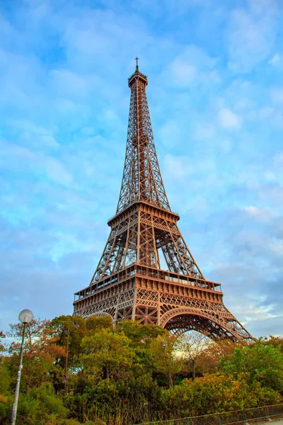 Eiffel Toren Uitzicht Van Onderen Fantastische Architectuurontwerp — Stockfoto