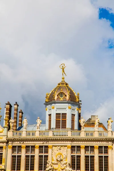 Budynków historycznych na Grand Place w Brukseli — Zdjęcie stockowe