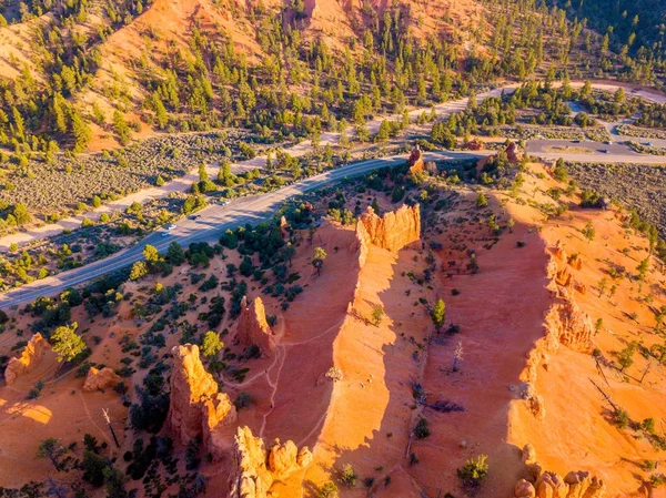 Luftaufnahme Von Atemberaubenden Roten Orangen Und Gelben Sandstein Hoodoos Bryce — Stockfoto