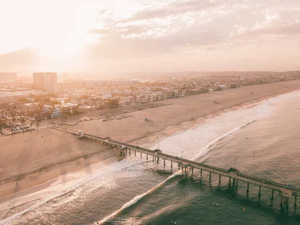 Sonnenaufgang am venezianischen Strand in los angeles — Stockfoto