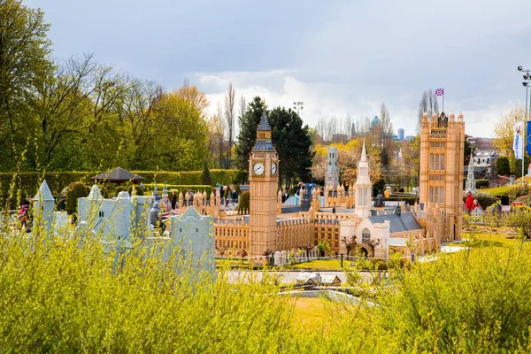 Park in der Mini-Europa-Stadt in Brüssel — Stockfoto