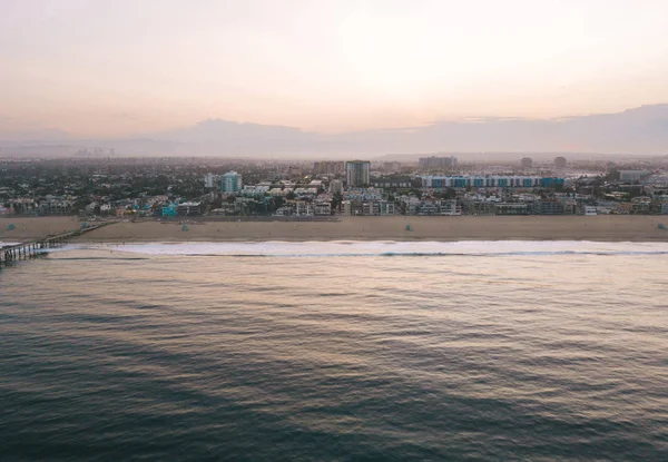 ロサンゼルスのベニス ・ ビーチの日の出 — ストック写真
