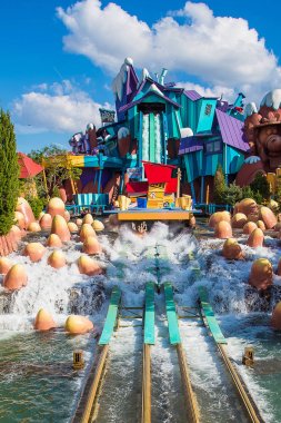 Dudley-sağ Ripsaw Falls Universal Studios Adaları'nda macera Tema Park binmek
