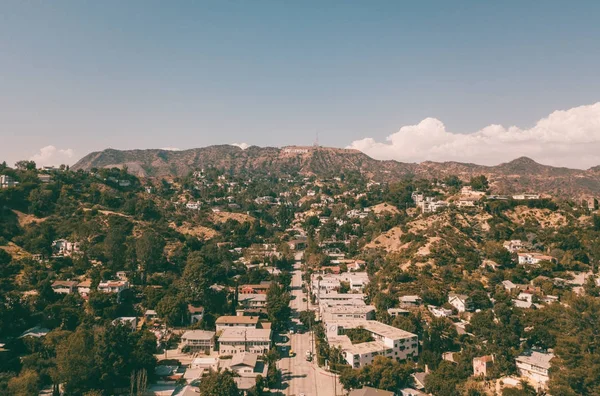 Hollywood sign district in Los Angeles — Stockfoto
