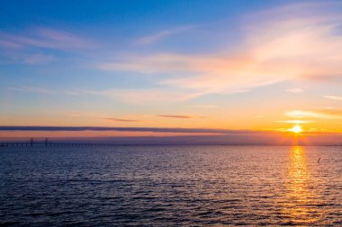 Oresunds Köprüsü'nde Günbatımı 