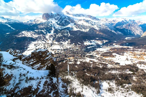 Hermosas Montañas Los Alpes Italia Durante Invierno —  Fotos de Stock