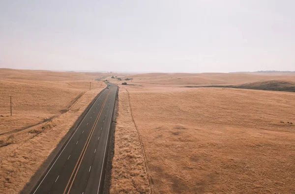 Vista Aérea Curva Estrada Dos Campos Amarelos América — Fotografia de Stock