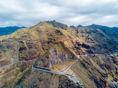 Teresitas kayalıklarla görünümü Tenerife adasında