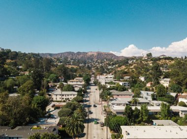 Los Angeles bölgesinde Hollywood işareti