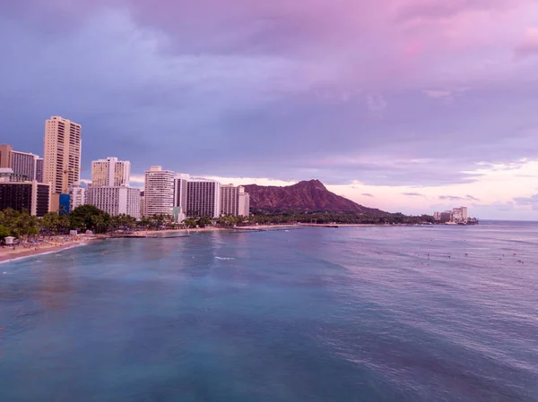 Schöner Waikiki Strand Lila Sonnenuntergang Absolut Erstaunliche Luftaufnahme Auf Der — Stockfoto