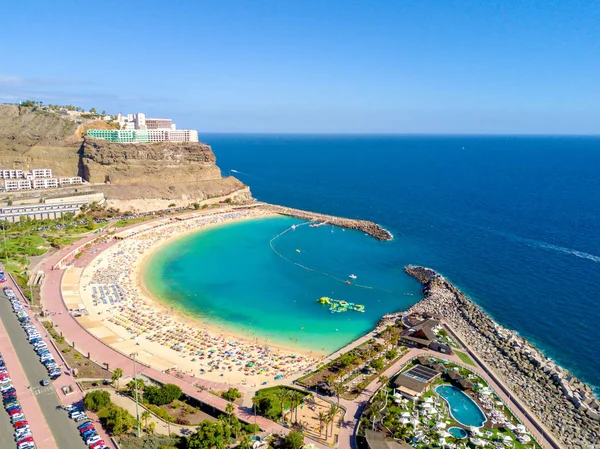 スペインのグラン カナリア島の海岸の他の崖とプラヤ アマドレス湾の美しい眺め 島の豪華な海岸 — ストック写真