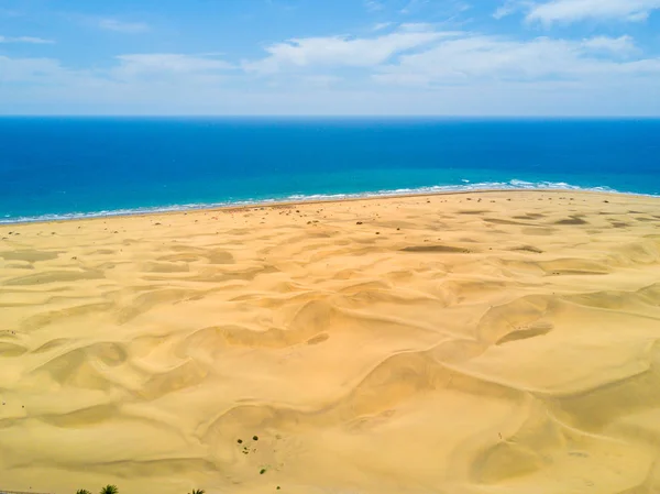 Belo deserto junto ao oceano Atlântico — Fotografia de Stock