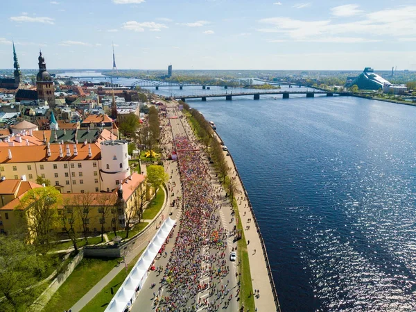 Riga Lattelecom maraton insanlar 