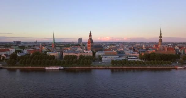 Krásný Západ Slunce Letecký Pohled Staré Město Rize Lotyšsku Vecriga — Stock video