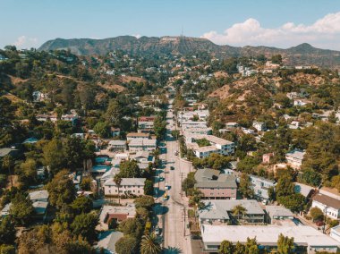 Los Angeles bölgesinde Hollywood işareti