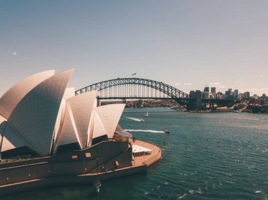 Harbour bridge, Opera Binası karınca liman ile yukarıdan Sydney şehrin havadan görünümü harika. 10 Nisan 2016. Sydney, Avustralya.