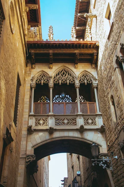 Rua Gótica Com Arco Barcelona Perto Catedral — Fotografia de Stock