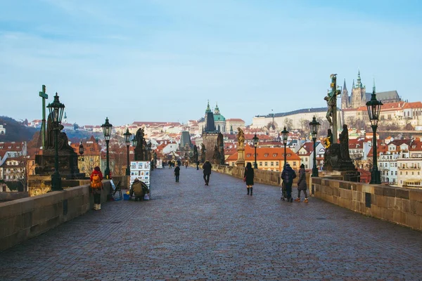 Prague République Tchèque Pont Charles Avec Statuette Tour Pont Petite — Photo