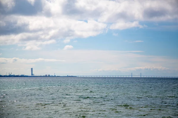 Panoramisch uitzicht op Øresund brug van Malmo city — Stockfoto