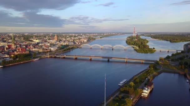 Veduta Aerea Della Città Vecchia Riga Dall Alto Durante Tramonto — Video Stock