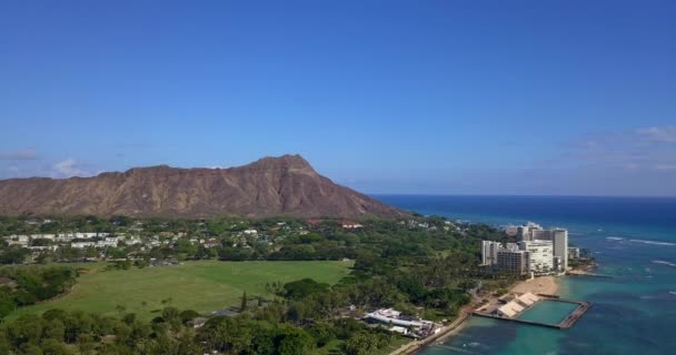 Bella Vista Aerea Della Spiaggia Waikiki Con Città Honolulu Lungo — Video Stock
