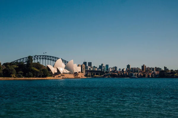 Increíble Ópera Sídney Junto Bahía Con Yates Nadando Sydney Australia — Foto de Stock