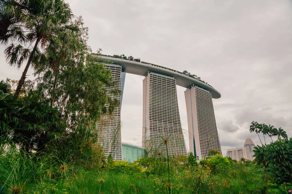 Singapore Maj 2017 Marina Bay Sands Hotel Från Gardens Bay — Stockfoto